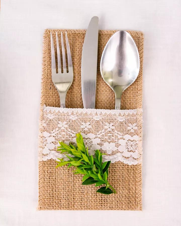 Jutové vrecko na príbor 2/3