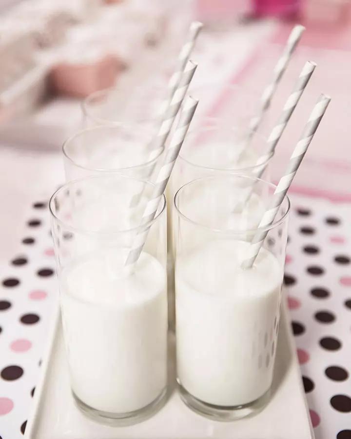 Papierové slamky - strieborné (10ks) 1/4