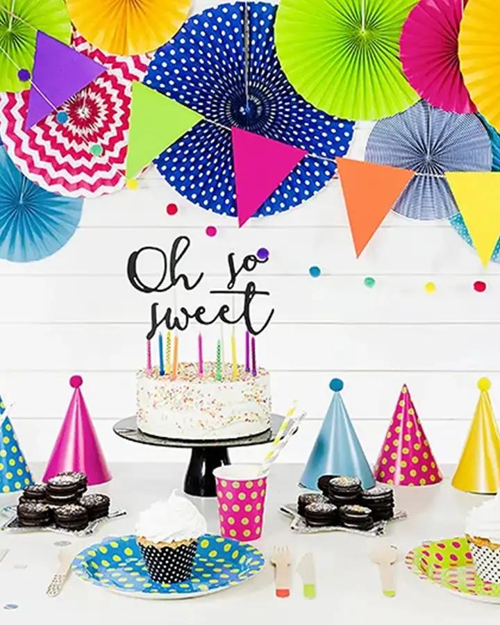 Farebná girlanda s vlajkami, vzor 07 1/3